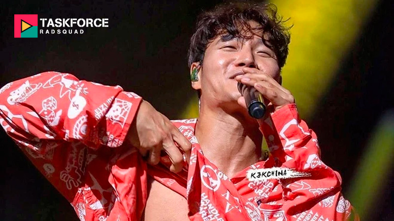 Kim Jong-kook khuấy động sân khấu tại Asia Tour 2019 ở Bangkok.